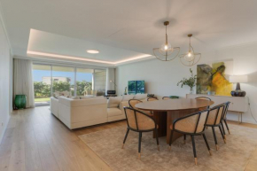 Monumental Madeira 3 Bedroom Luxury Family Flat with Swimming Pool